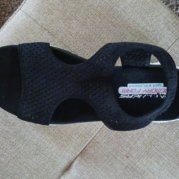 Skechers sandals - Picture 5 of 5